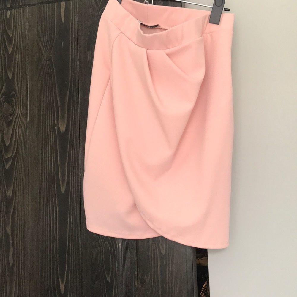 Light pink skit